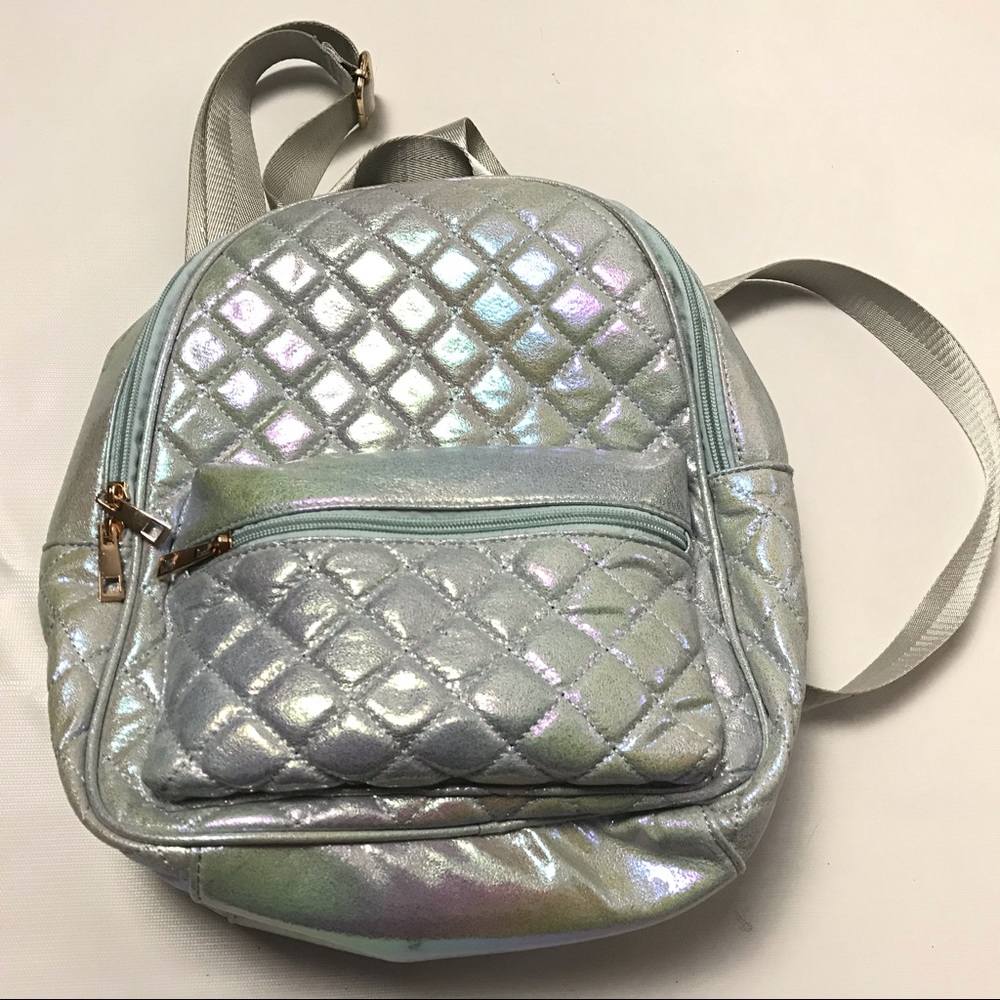 Girls Quilted Velvet Backpack Art Class Silver